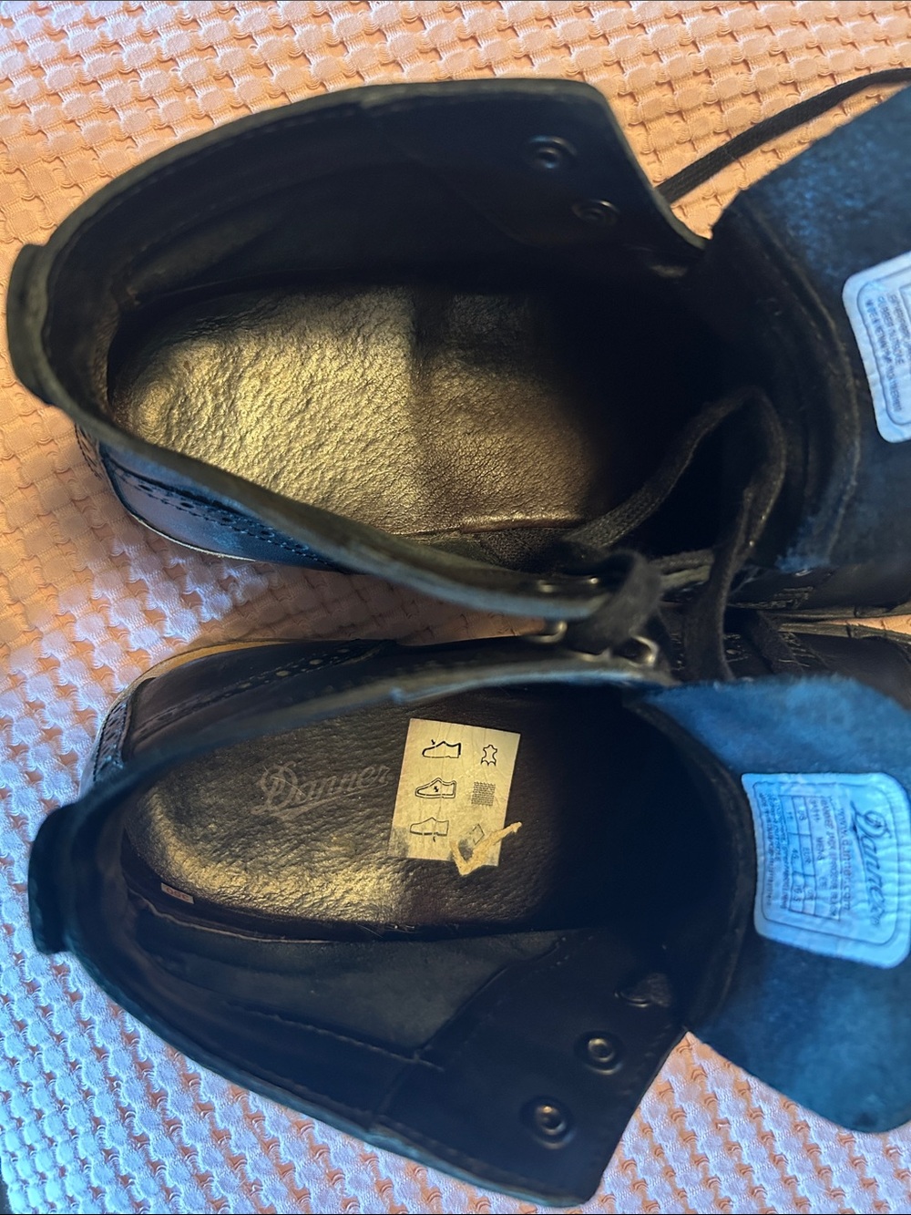 Black Men’s Danner boots - Picture 8 of 11